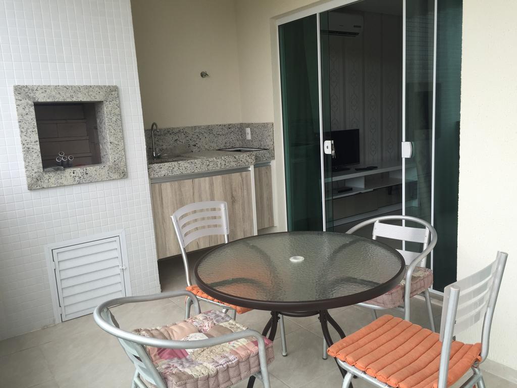 Apartment Residencial Quebec Bombinhas