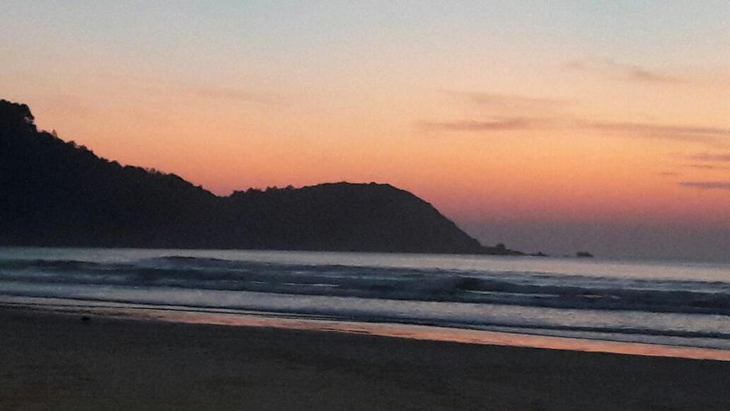 De Mariscal A 50 Metros Do Mar * Bombinhas